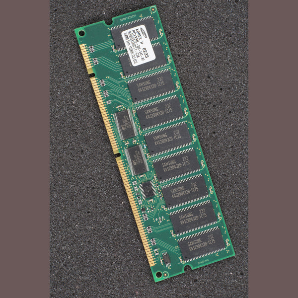 Samsung M390S3320DT1-C7A PC133R-333 256MB Server Memory RAM