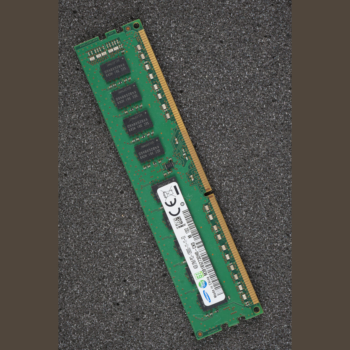 Samsung M391B5273DH0-CK0 PC3-12800E-11-11-E3 4GB Server Memory RAM DDR3-1600