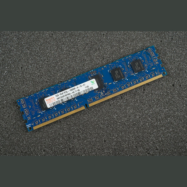 Hynix HMT325R7BFR8A-H9 2GB PC3L-10600R-9-10-A1 Server Memory RAM