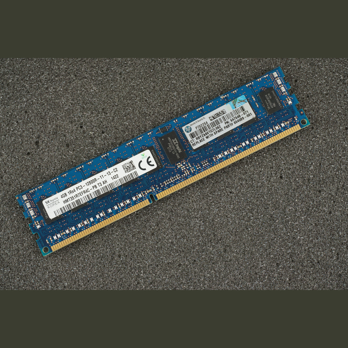 SK Hynix HMT351R7EFR4C-PB PC3-12800R-11-13-C2 4GB Server Memory RAM