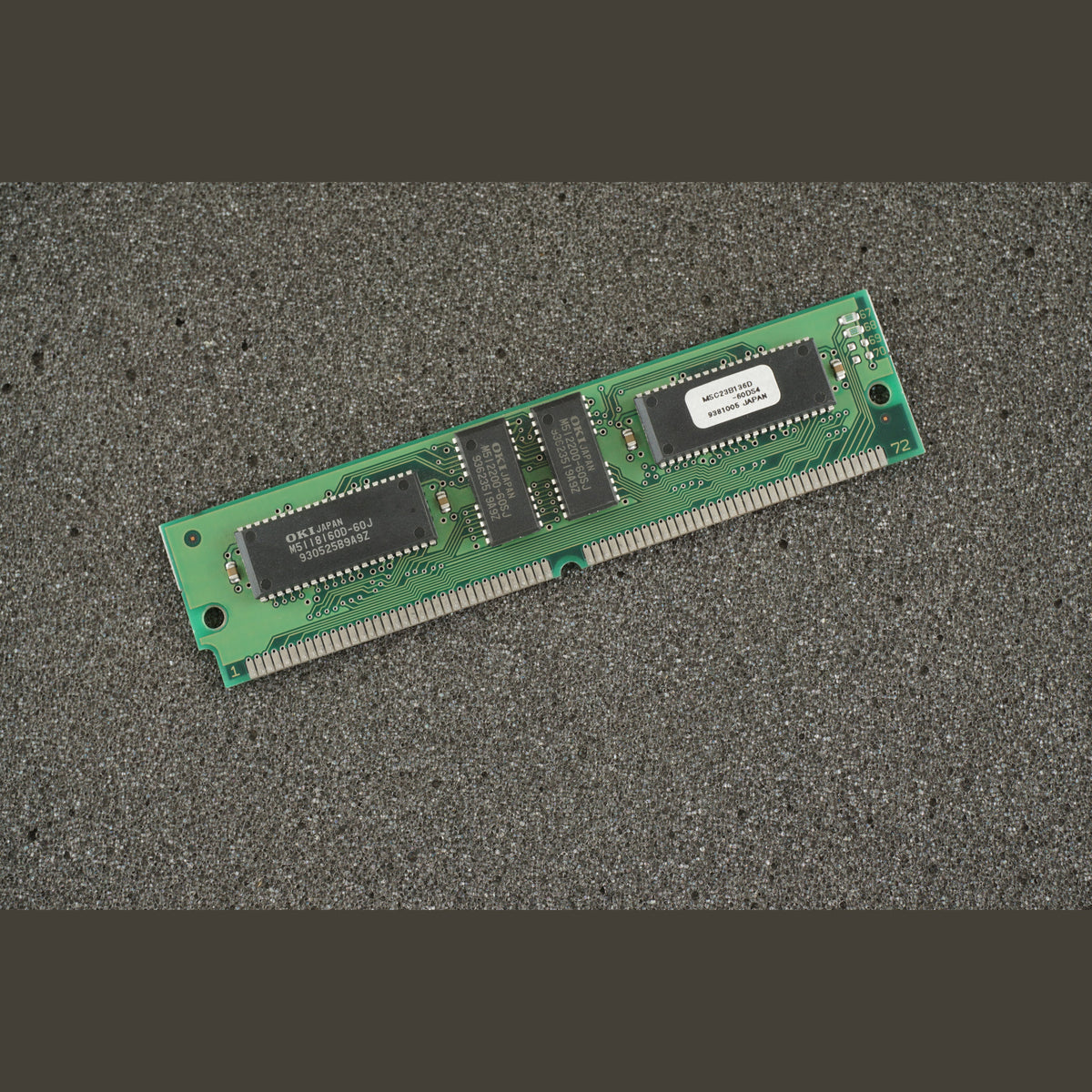 OKI MSC23B136D-60DS4 72-Pin Memory RAM
