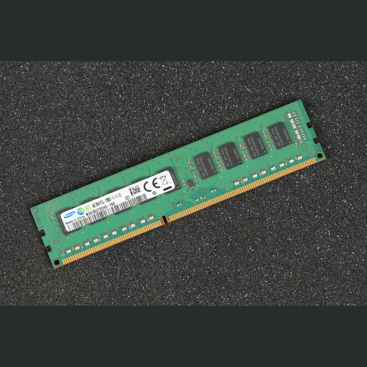 M391B5273DH0-YK0 Samsung 4GB PC3L-12800E-11-11-E3 Server Memory RAM