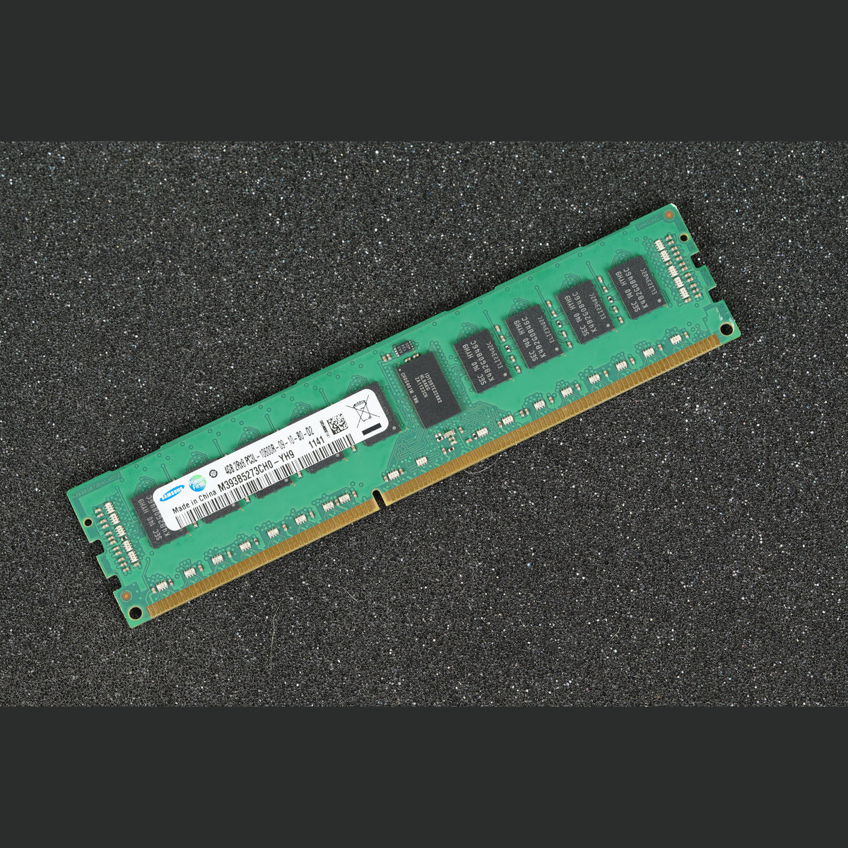M393B5273CH0-YH9 Samsung 4GB PC3L-10600R-09-10-B0-D2 Server Memory RAM