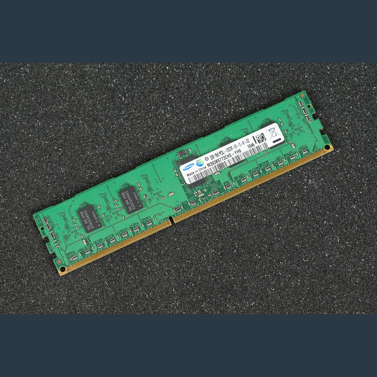 M393B5773CH0-YH9 Samsung 4GB PC3L-10600R-09-10-A1-D2 Server Memory RAM