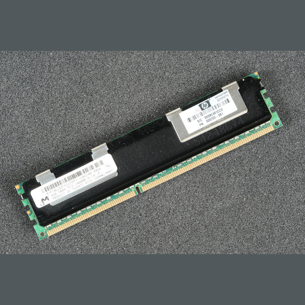 MT36JSZF51272PY-1G4D1AB  4GB PC3-10600R-9-10-JP Server Memory RAM 2Rx4