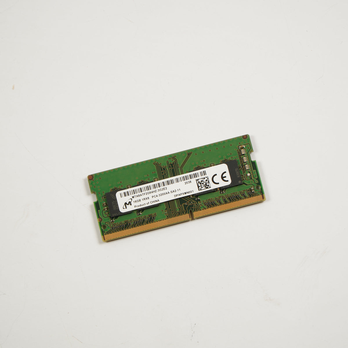 Micron MTA8ATF2G64HZ-3G2E2 16GB 1Rx8 PC4-3200AA-SA2-11 SODIMM Memory RAM