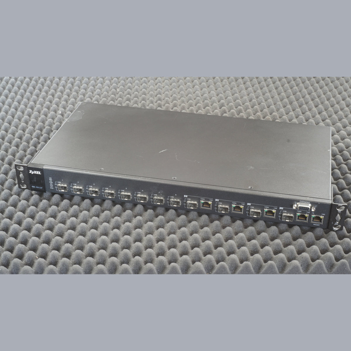 ZyXEL GS-4012F Managed Layer 3+ Switch with Rack Mount Brackets