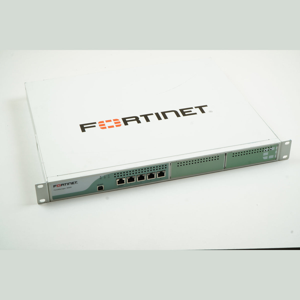 Fortinet FortiManager 300D VPN Firewall FMG-300D
