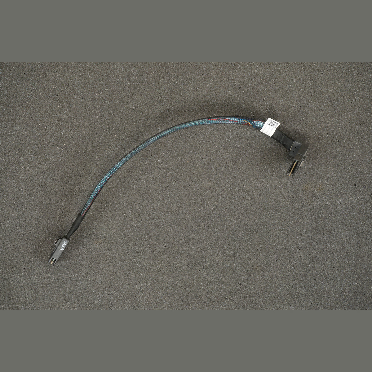 Y673P 0Y673P Dell PowerEdge R510 SAS A Cable