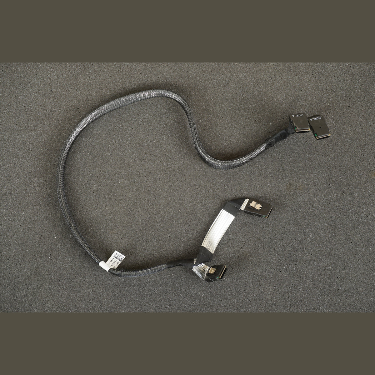 YY6G3 0YY6G3 Dell PowerEdge R810 SAS Cable