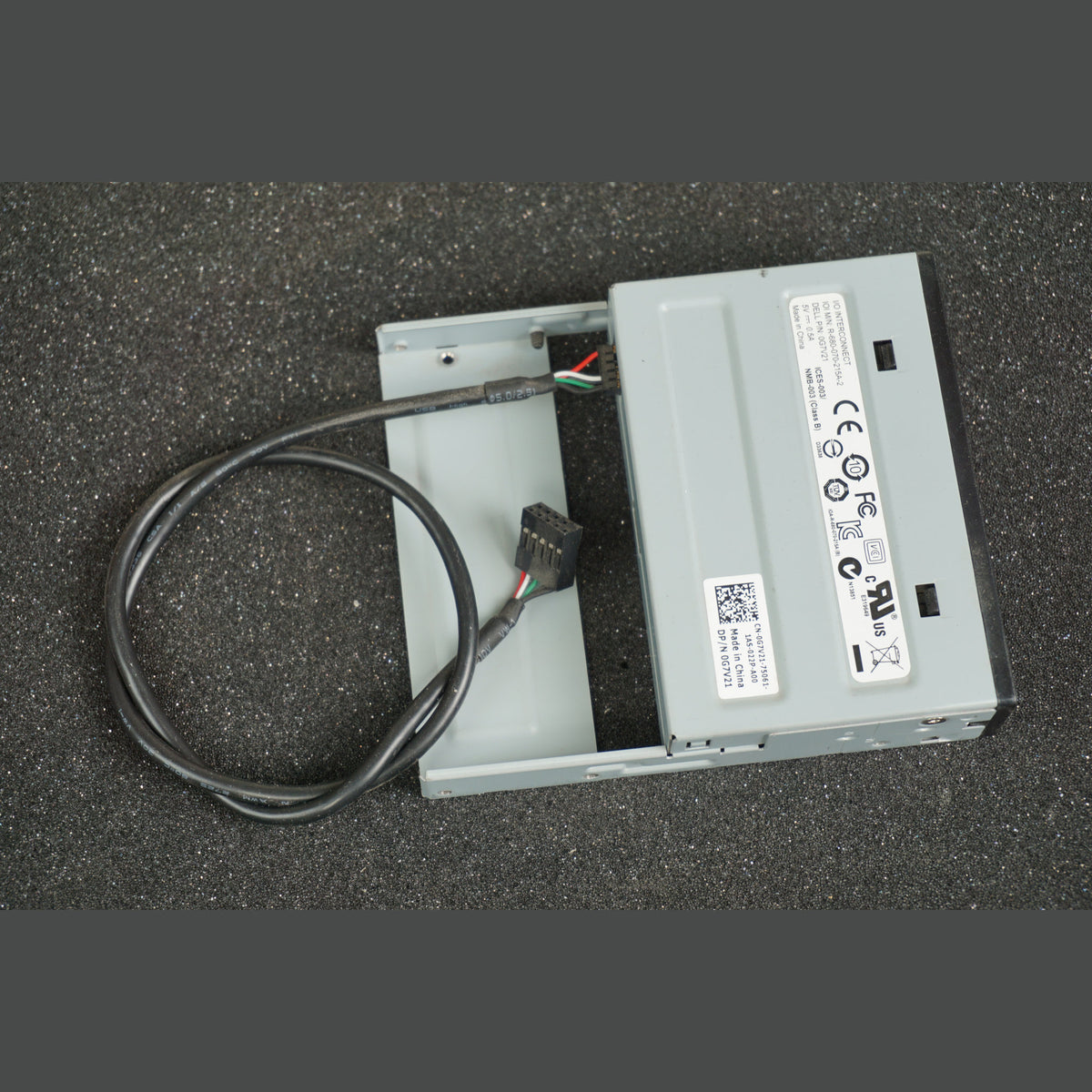 G7V21 0G7V21 Dell R-680-070-215A-2 i/o Inerconnect Media Card Reader & Cable