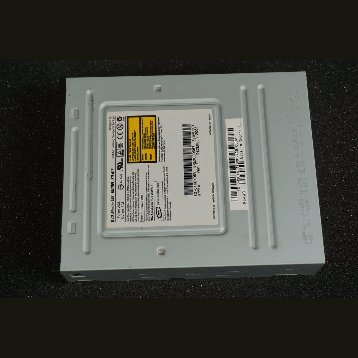 H3814 0H3814 Dell IDE DVD Disk Drive Toshiba SD-616