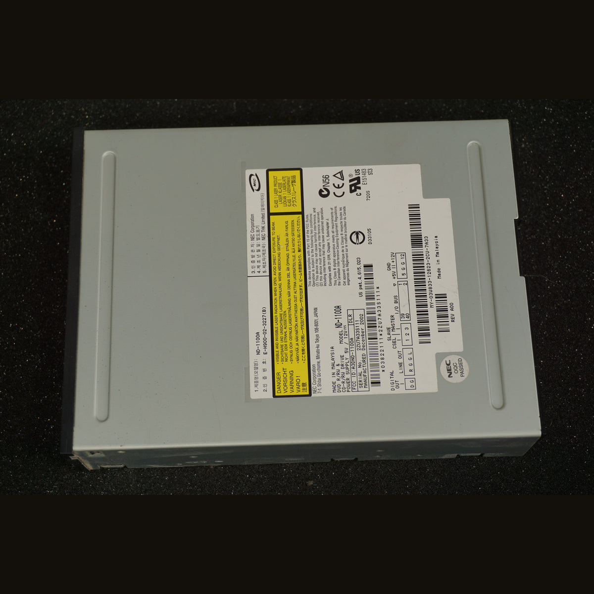 3W833 03W833 Dell IDE DVD-RW Disk Drive NEC ND-1100A