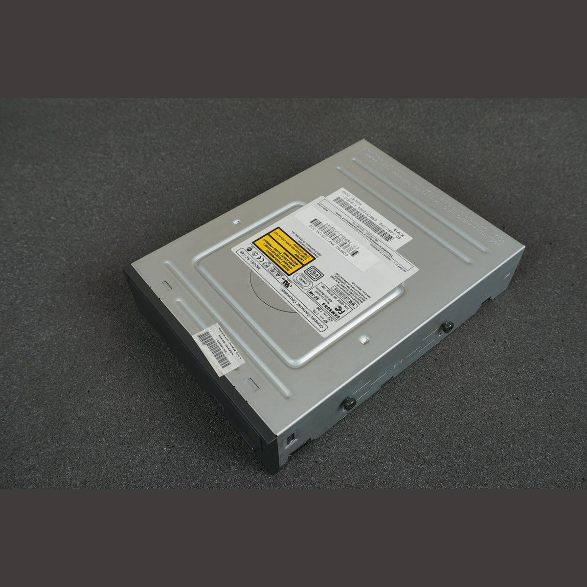 388770-F30 Compaq SC-140 Carbon IDE CD-ROM Disk Drive