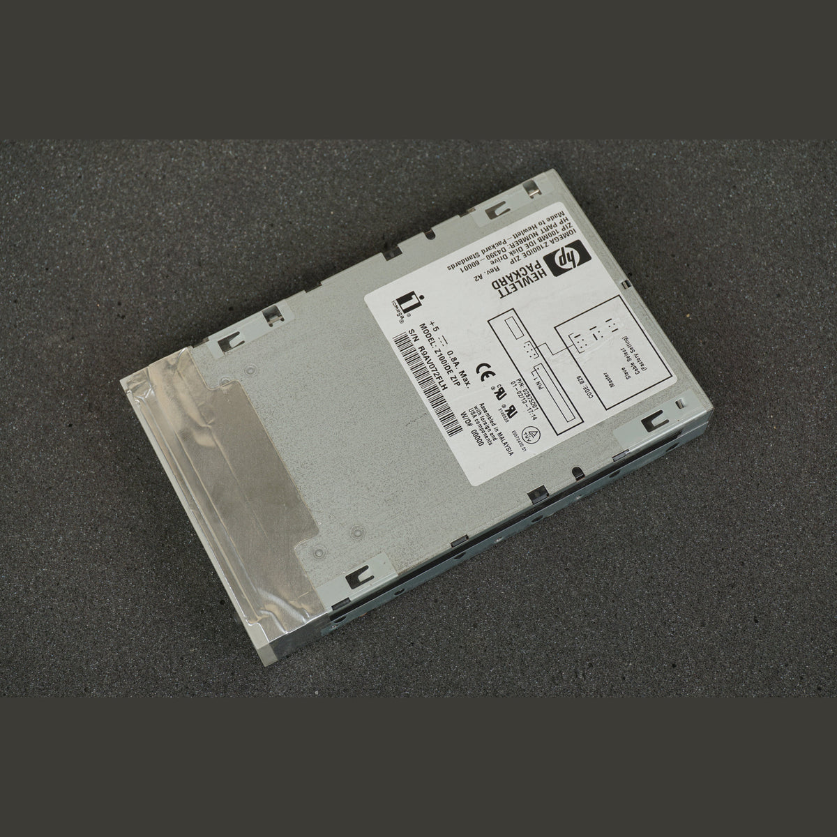 D4390-60001 HP Iomega Z100iDE Zip Drive