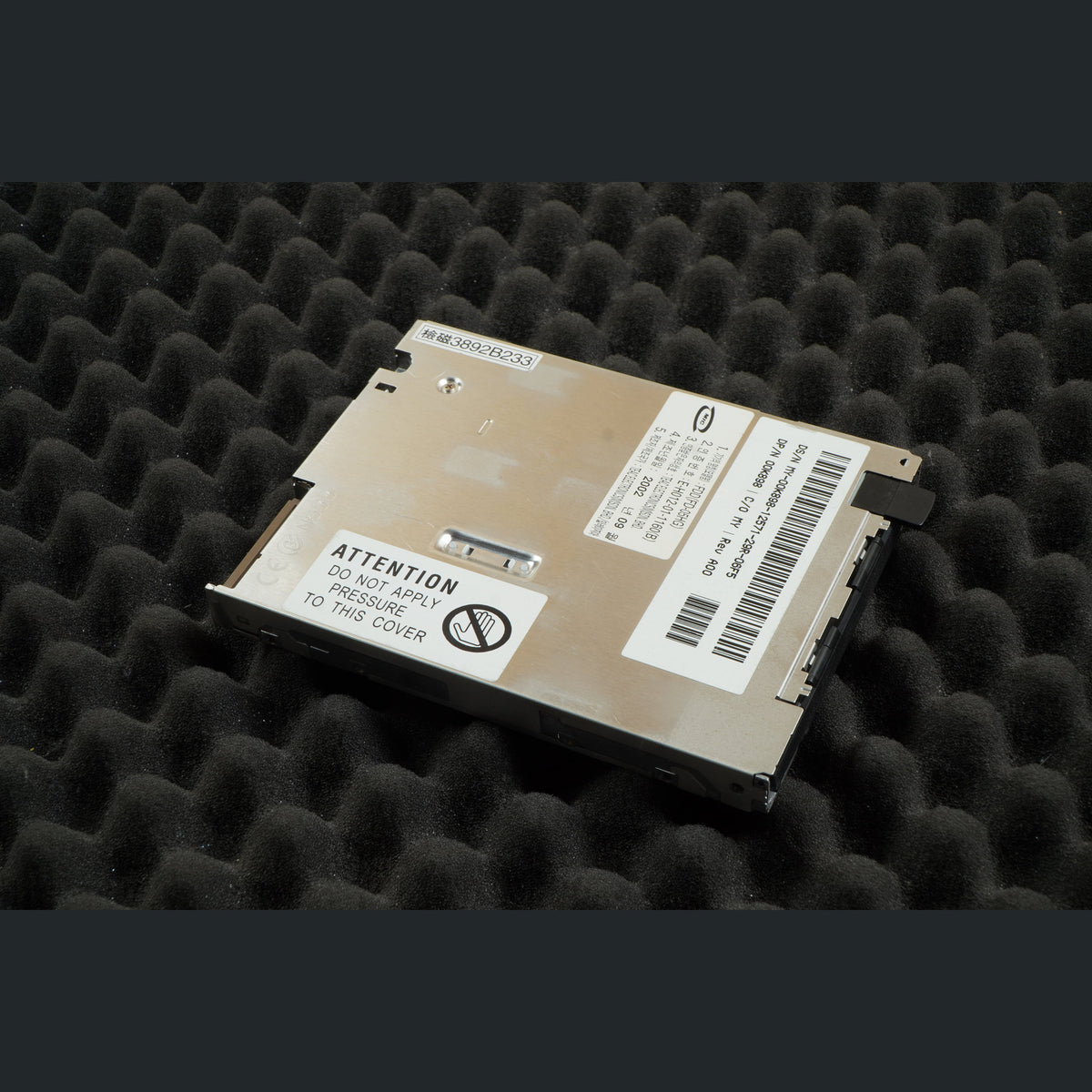 0K898 00K898 Dell Floppy Disk Drive TEAC FD-05HG 19307577-28