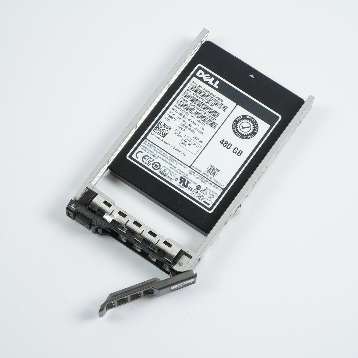 Dell 2RGGR 480GB SATA 6Gbps SSD Hard Drive in NTPP3 Caddy