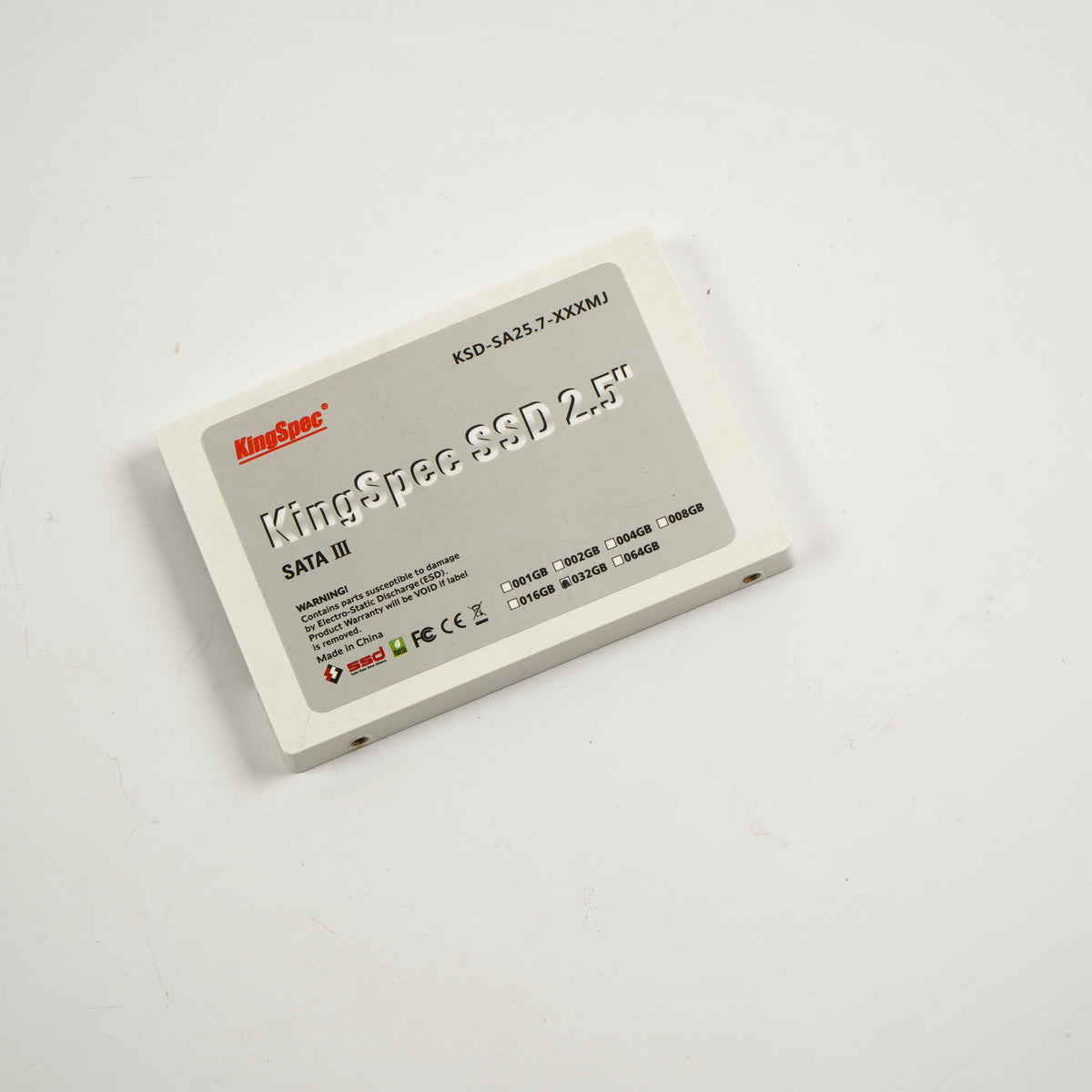 KingSpec KSD-SA25.7-XXXMJ 32GB 2.5" SSD SATA III Disk Drive