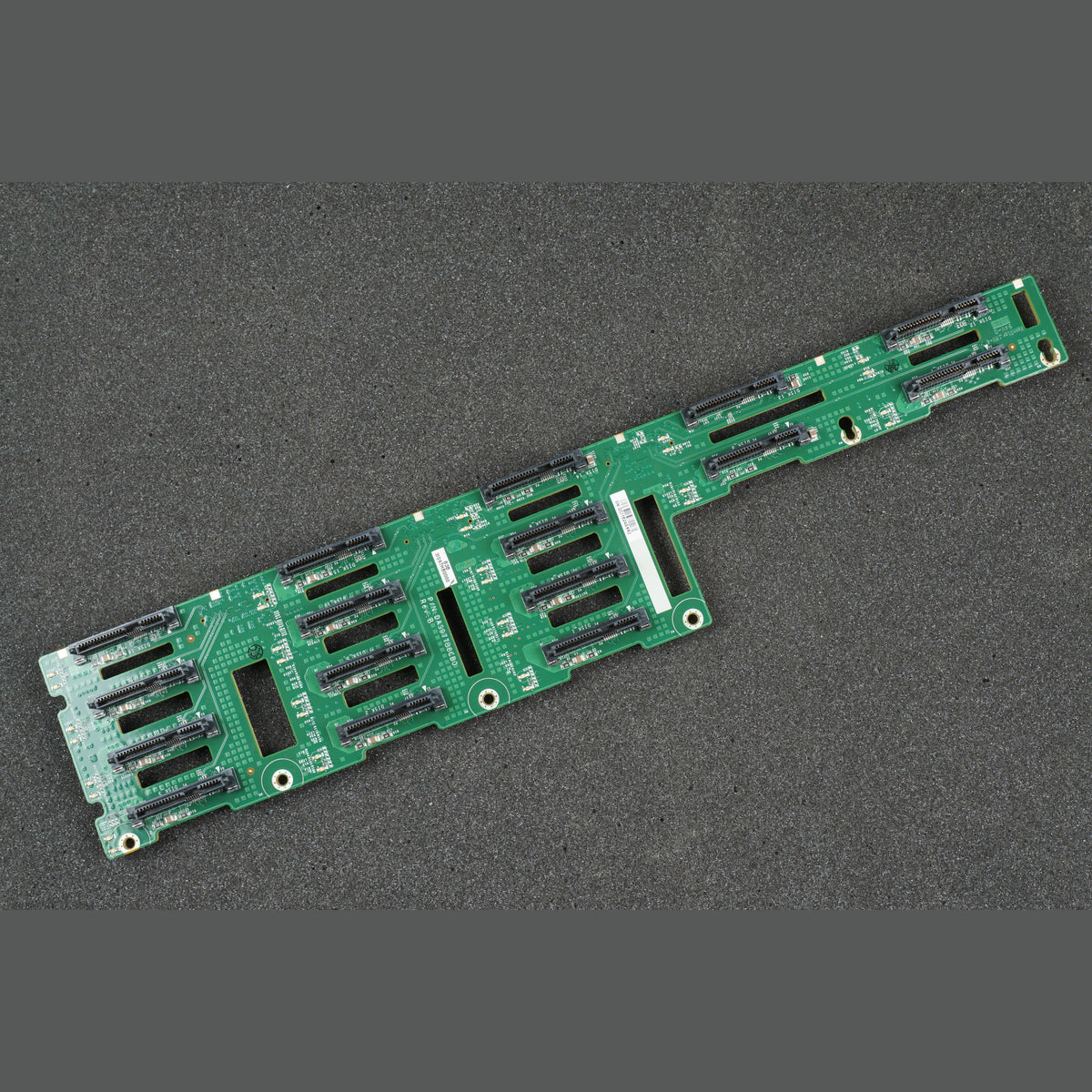 Cisco DAS97TB8CB0 3IS97HB0000 SAS Backplane for UCS C210 M2