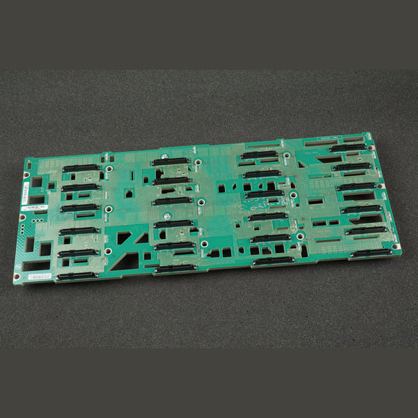 NetApp 110-00196+E0 NAJ-0801 SAS Backplane Board