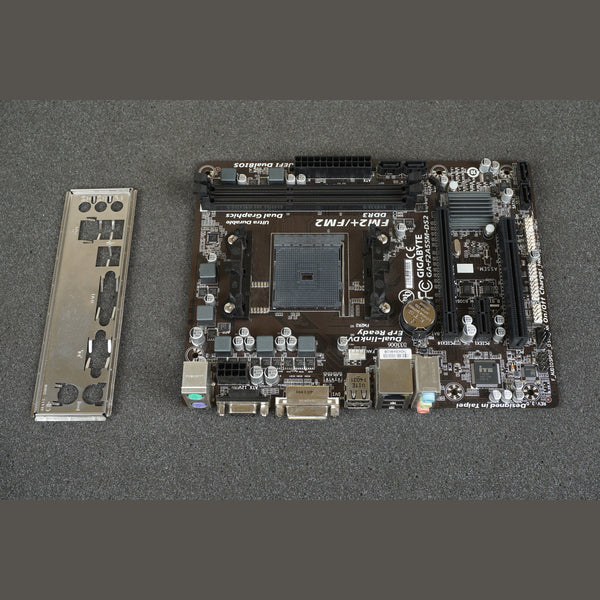 GA-F2A55M-DS2 Gigabyte Socket FM2+ Brown System Board