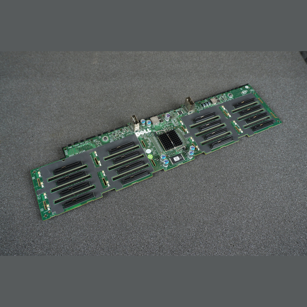 J565K 0J565K Dell PowerEdge R910 SAS Backplane Board