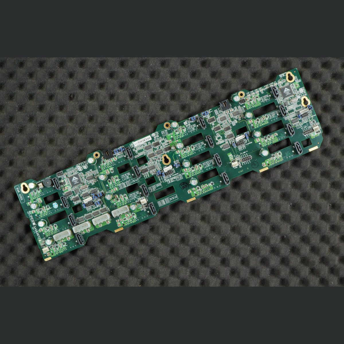 SuperMicro SAS836TQ SAS Backplane Board BPN-SAS-836TQ