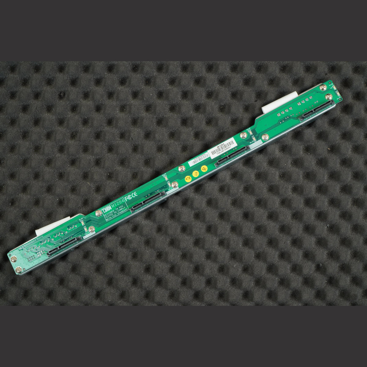 Tyan M1204 SATA Backplane Board