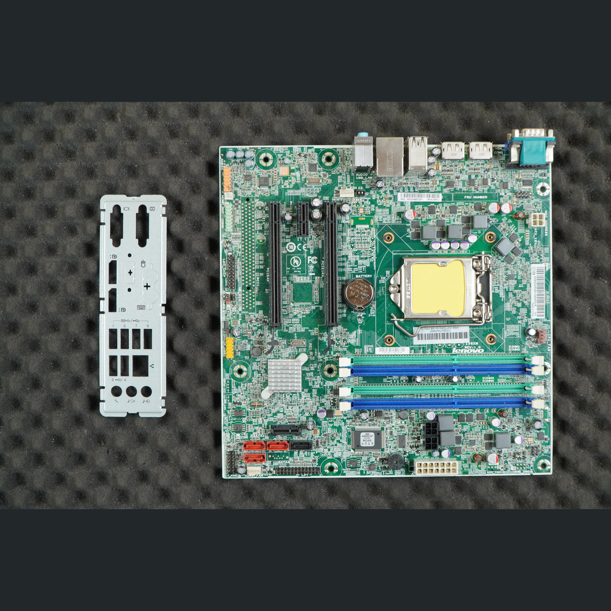 Lenovo FRU 03T7253 Motherboard IS8XM System Board