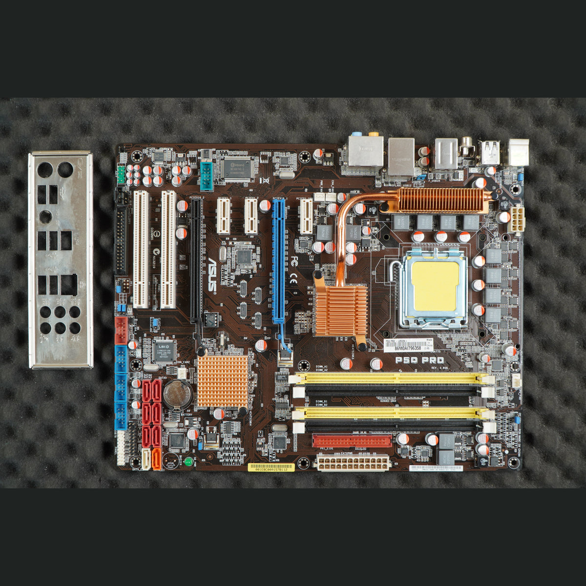 ASUS P5Q PRO Motherboard Socket 775 System Board