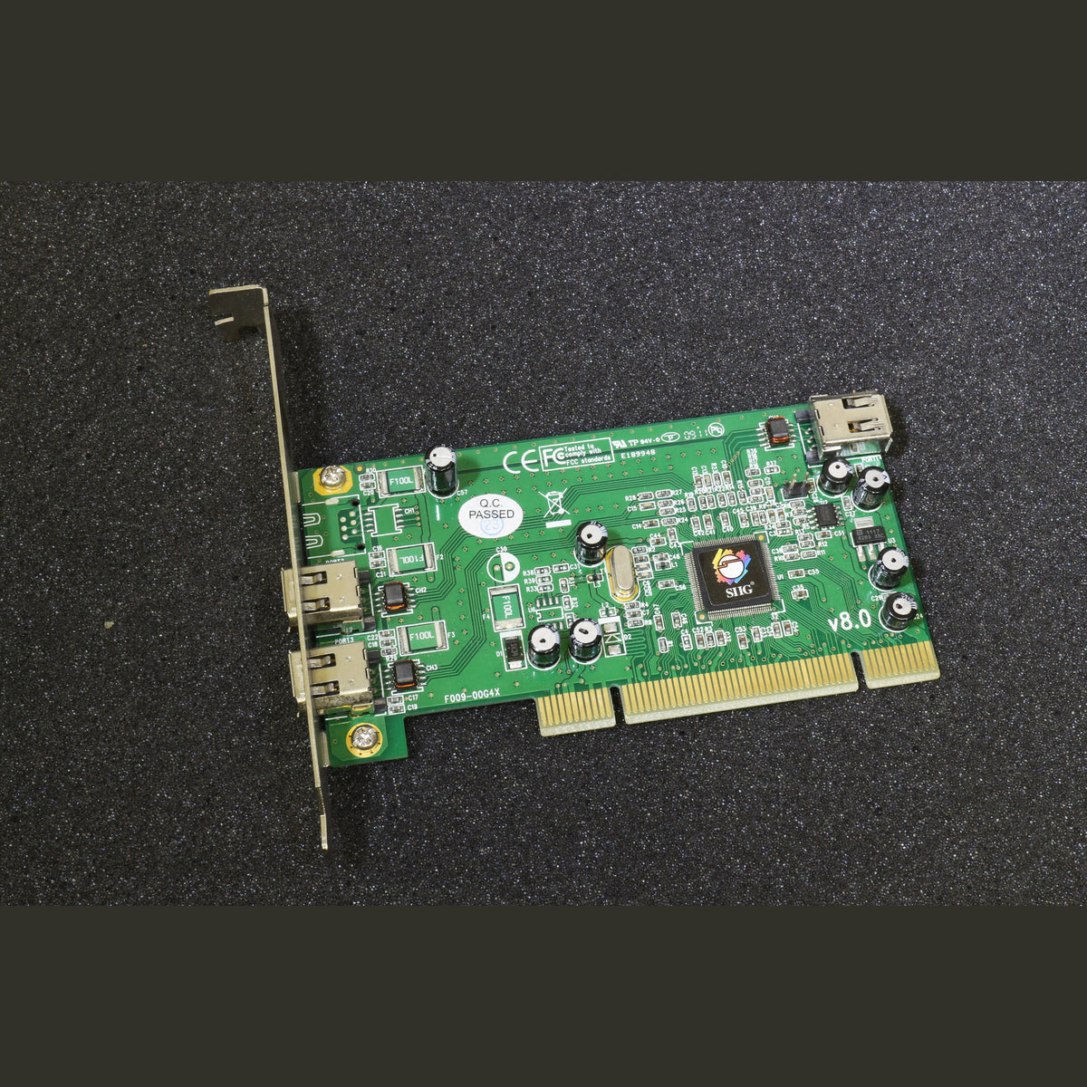 SIIG F009-00G4X PCI 3-Port 1394 Firewire Card 2-Ex 1-Int
