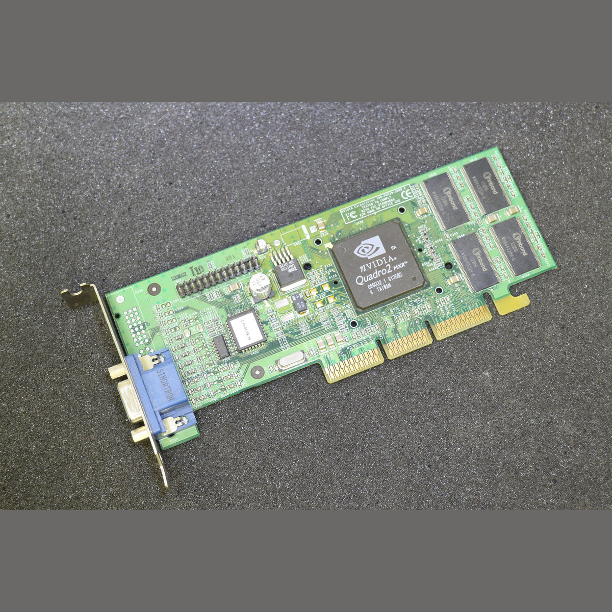 Dell 5F738 05F738 Low Profile AGP Graphics Card nVidia Quadro 2 MXR 32MB VGA
