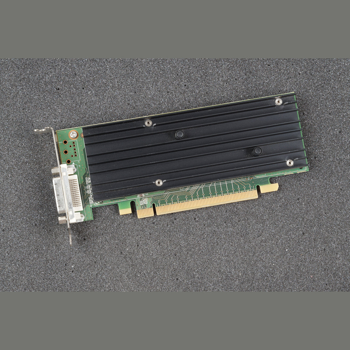 Lenovo FRU 42Y6329 Low Profile Quadro NVS 290 256MB PCIe Graphics Card DMS-59