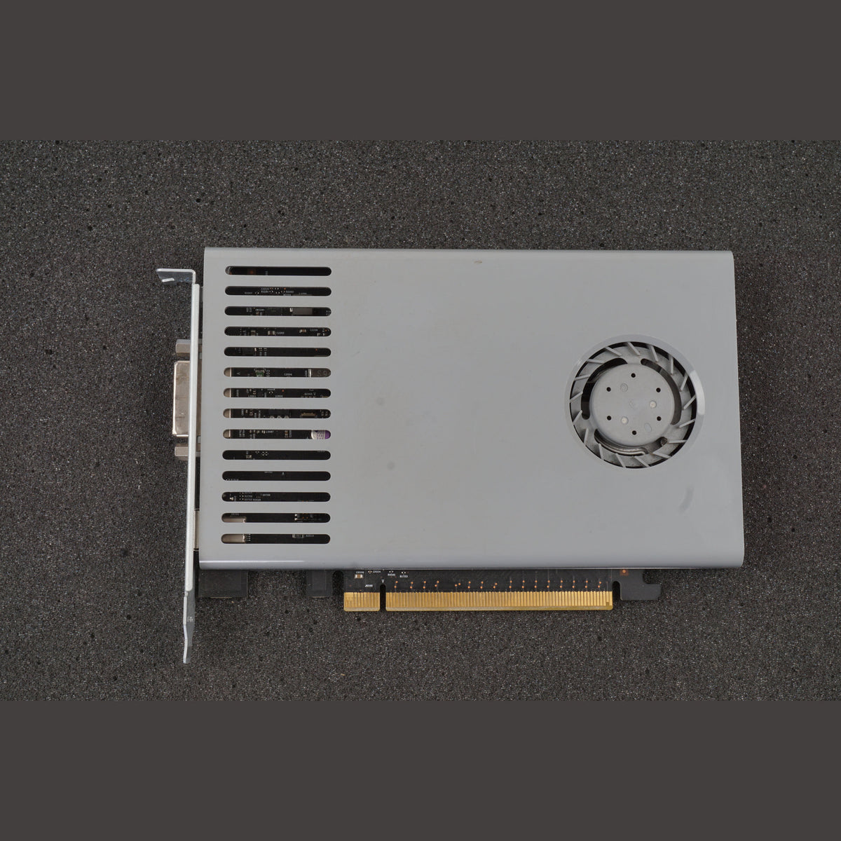 Apple A1310 nVidia GeForce GT 120 Graphics Card 825-7294-A Mac Pro A1289
