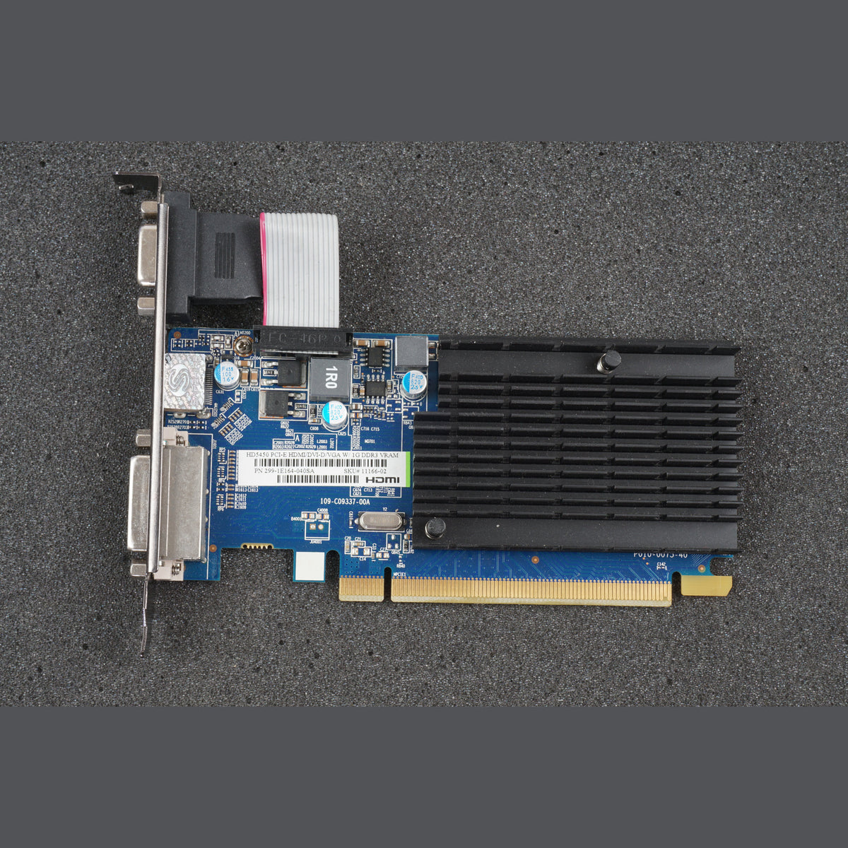 Sapphire 299-1E164-040SA HD5450 PCI-E HDMI DVI VGA 1GB Graphics Card