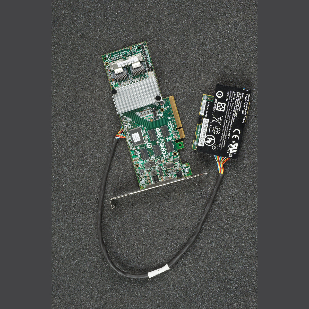 Cisco R2XX-PL003 74-7119-02 with MR LSIiBBU007 & Cable