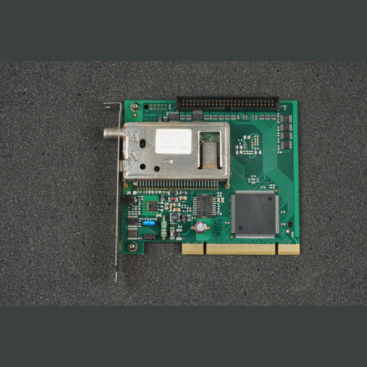 B2S2000 Rev.1.0 BSBE1-502A PCI Card