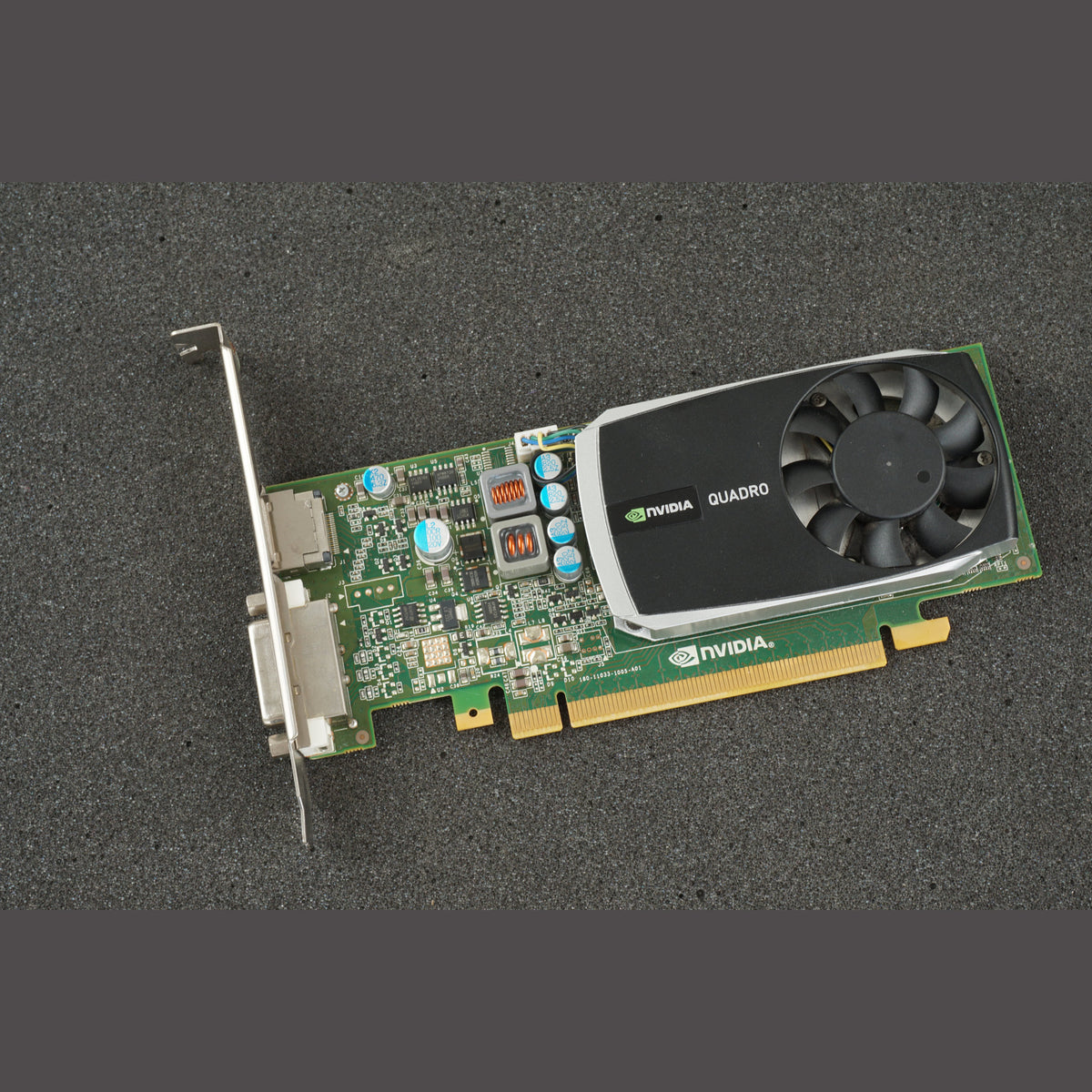 Lenovo FRU 03T8328 Quadro 600 1GB DP DVI PCIe Graphics Card