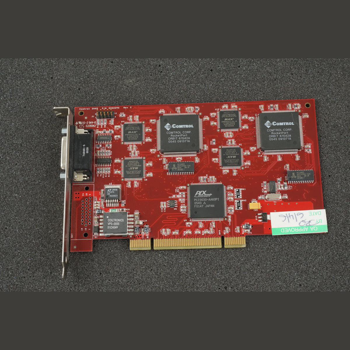 Comtrol RocketPort 5002290 Rev B Universal PCI 16-Port serial expansion card