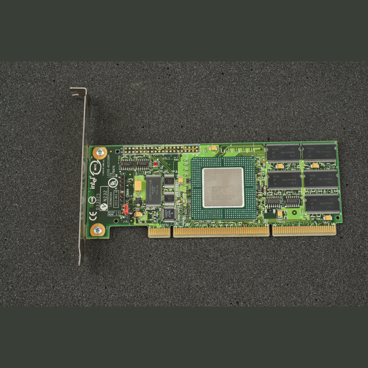 Intel IIRZN0CHXX SRCZCRX RAID Controller Card PCI-X C16409-004