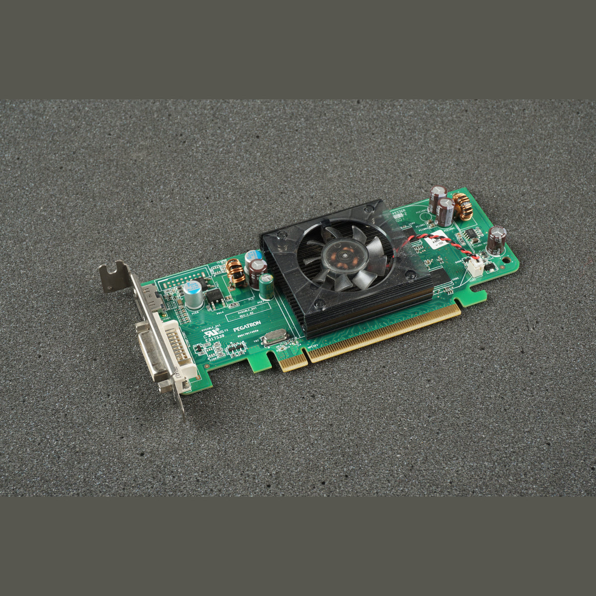Dell F343F 0F343F ATI Radeon HD 3450 PCIe Low Profile HDMI DVI 256MB