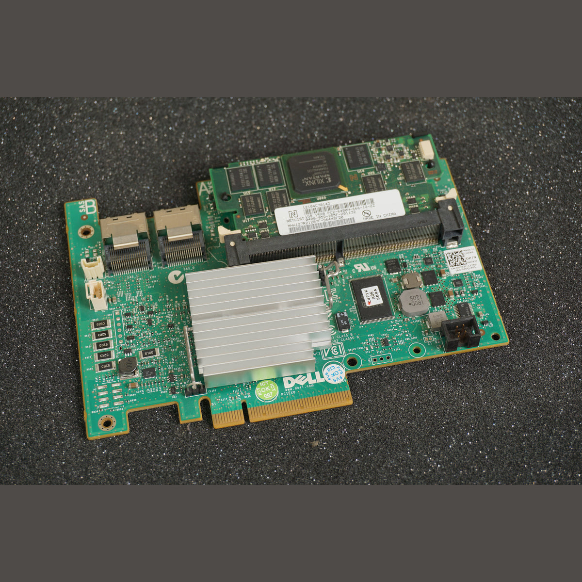 HCR2Y 0HCR2Y Dell PERC H700 6GB SAS RAID Controller Card with 1GB Cache