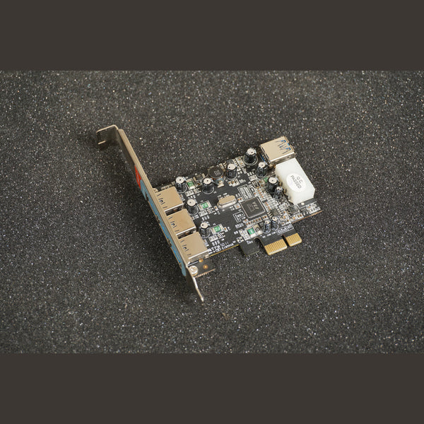 AK-PCCU3-03 Akasa USB 3.0 PCIe Card 4-Port 3ext 1int