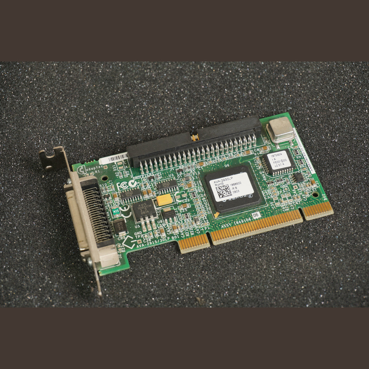 AVA-2930LP Adaptec Low Profile PCI SCSI Controller Card