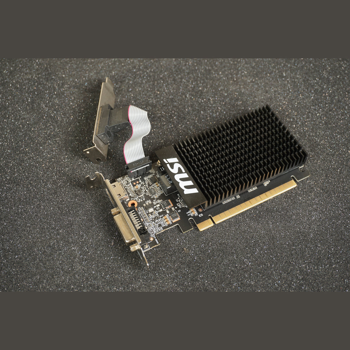GT 710 1GD3H LP MSI Low Profile PCIe Graphics Card HDMI DVI VGA