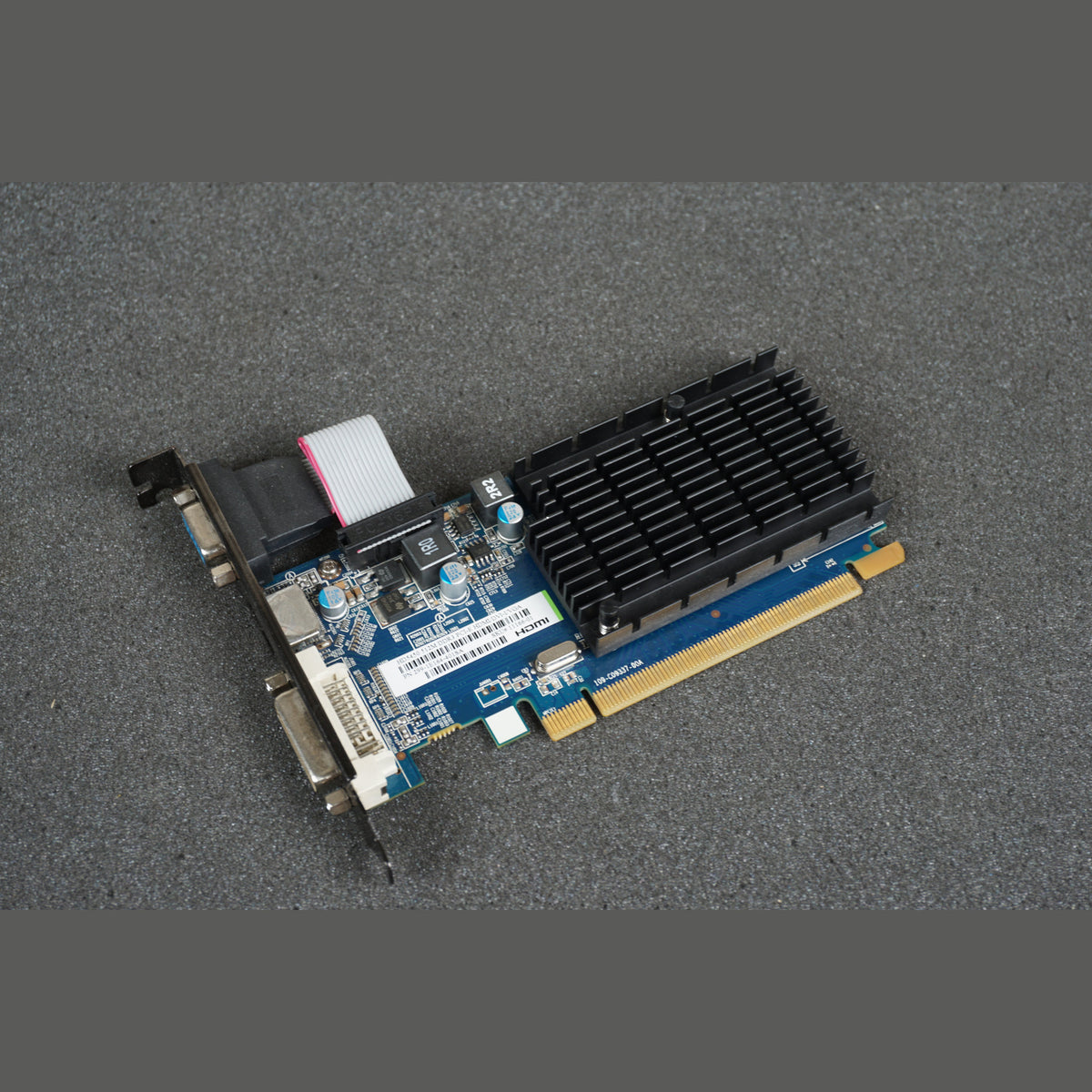 299-1E164-401SA Sapphire Radeon HD5450 512MB HDMI DVI VGA PCIe Graphics Card