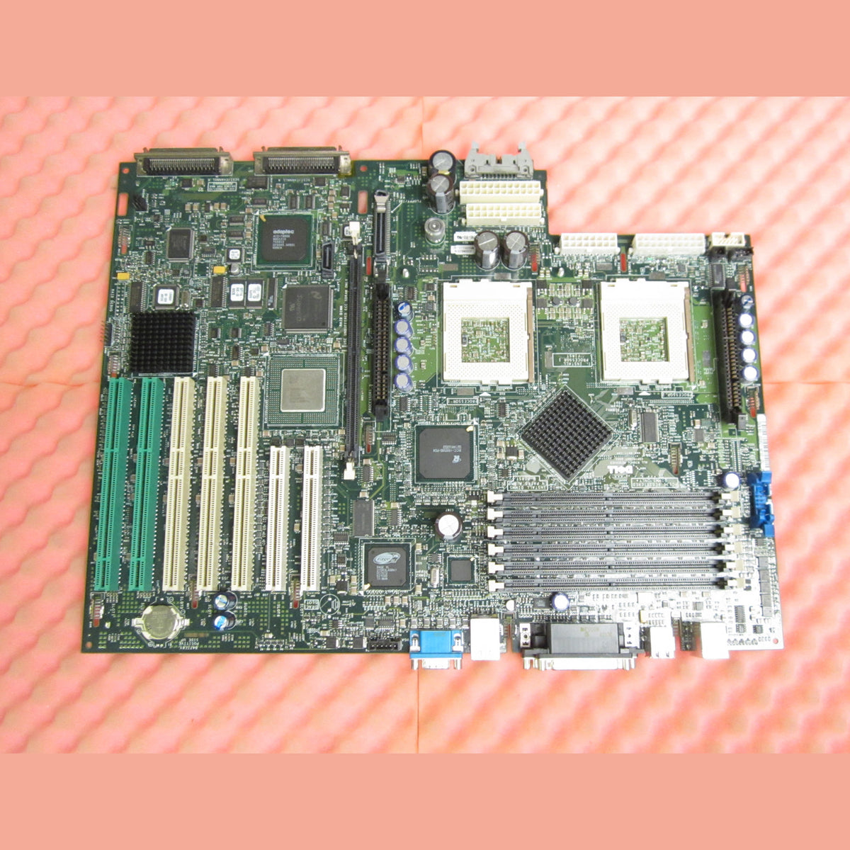Dell PowerEdge 2500 Motherboard 5E957 05E957 PE2500 System Board