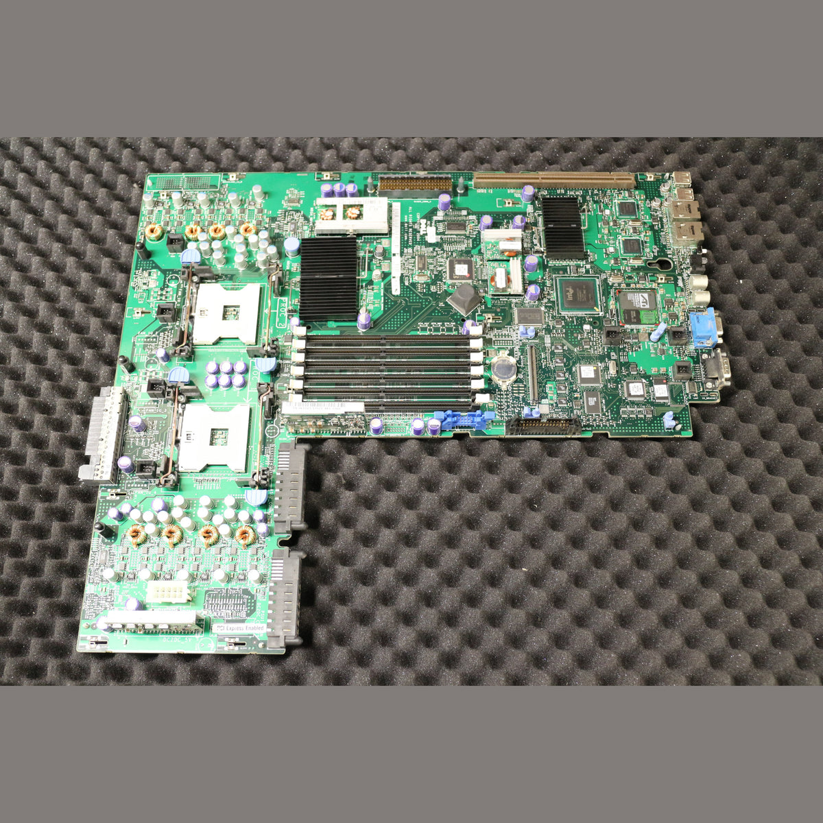 Dell PowerEdge 2800 2850 Server Motherboard T7916 0T7916 System Board PE2800
