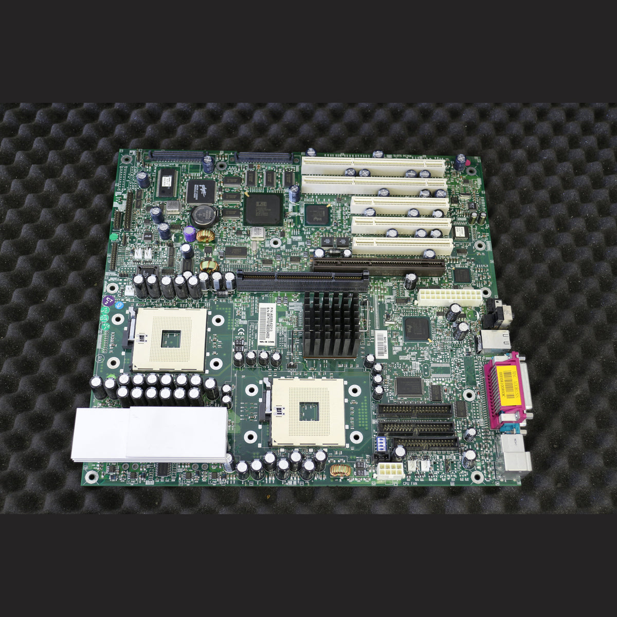 Tyan Thunder i860 S2603 Mothebroard A6068-62013 Socket 603 System Board