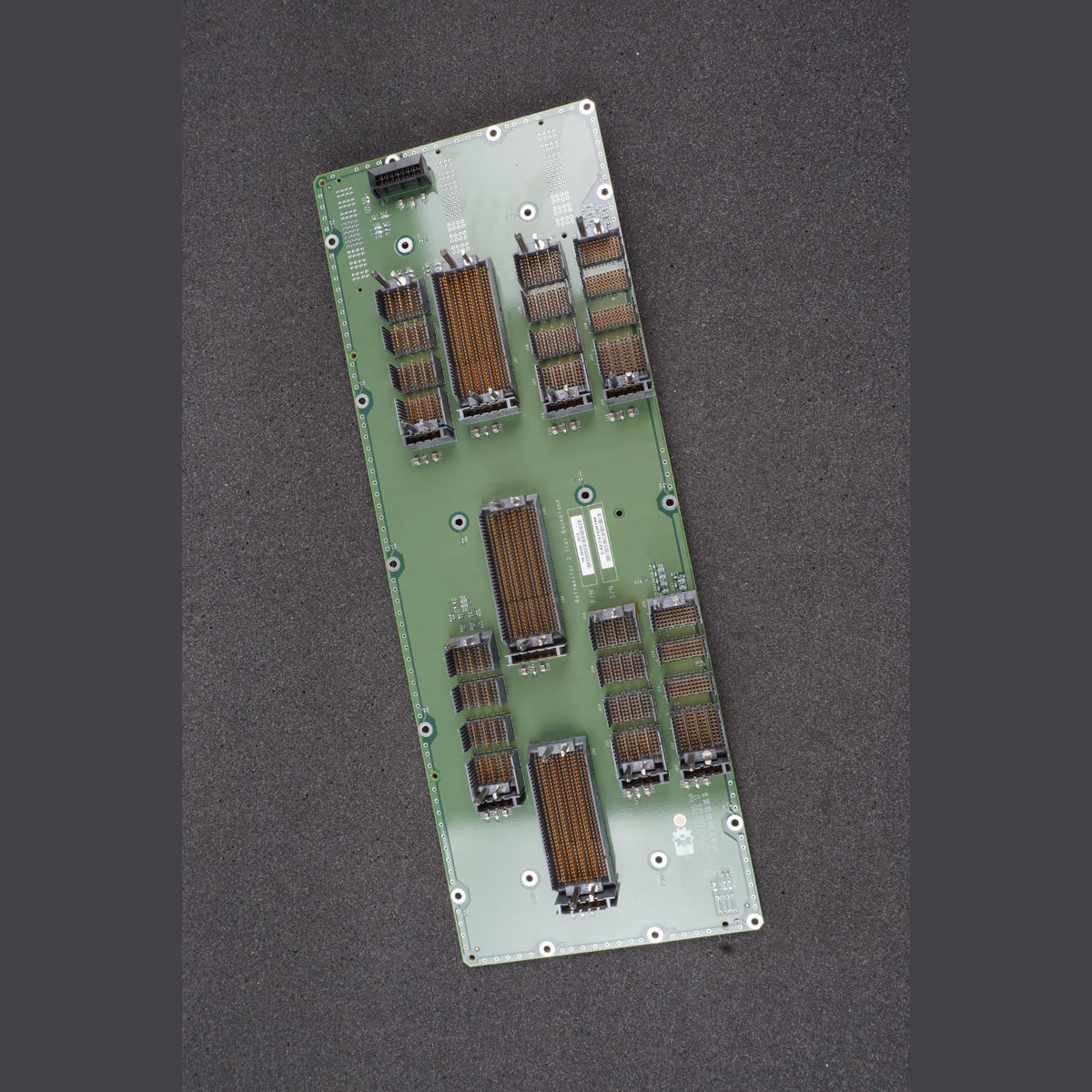 Foundry Networks MLX-4 Rottweiler 2 Slot Backplane Board 35550-001A